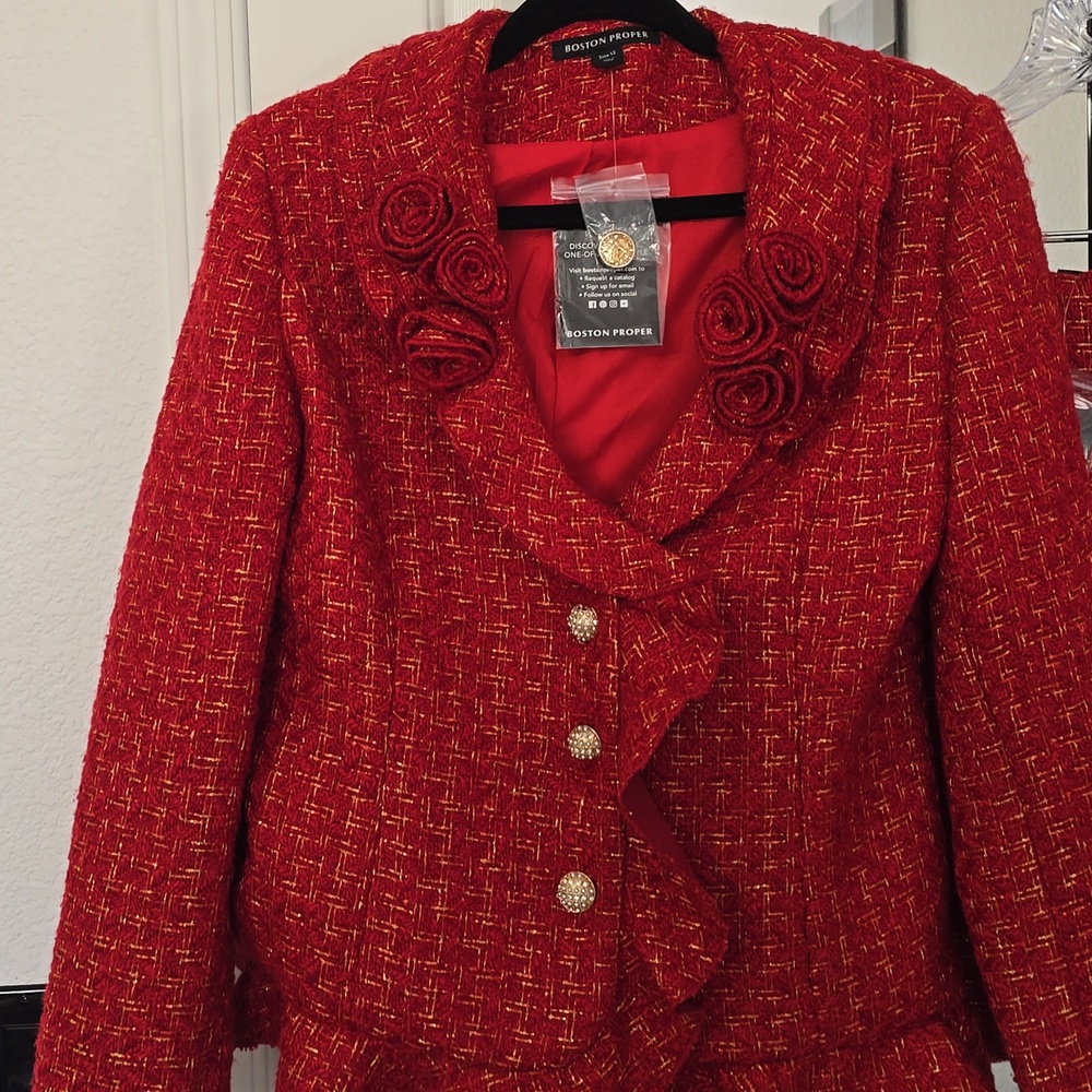 Boston Proper Red Textured Blazer with Floral Accents Sz 12 Nwt - Picture 3 of 6